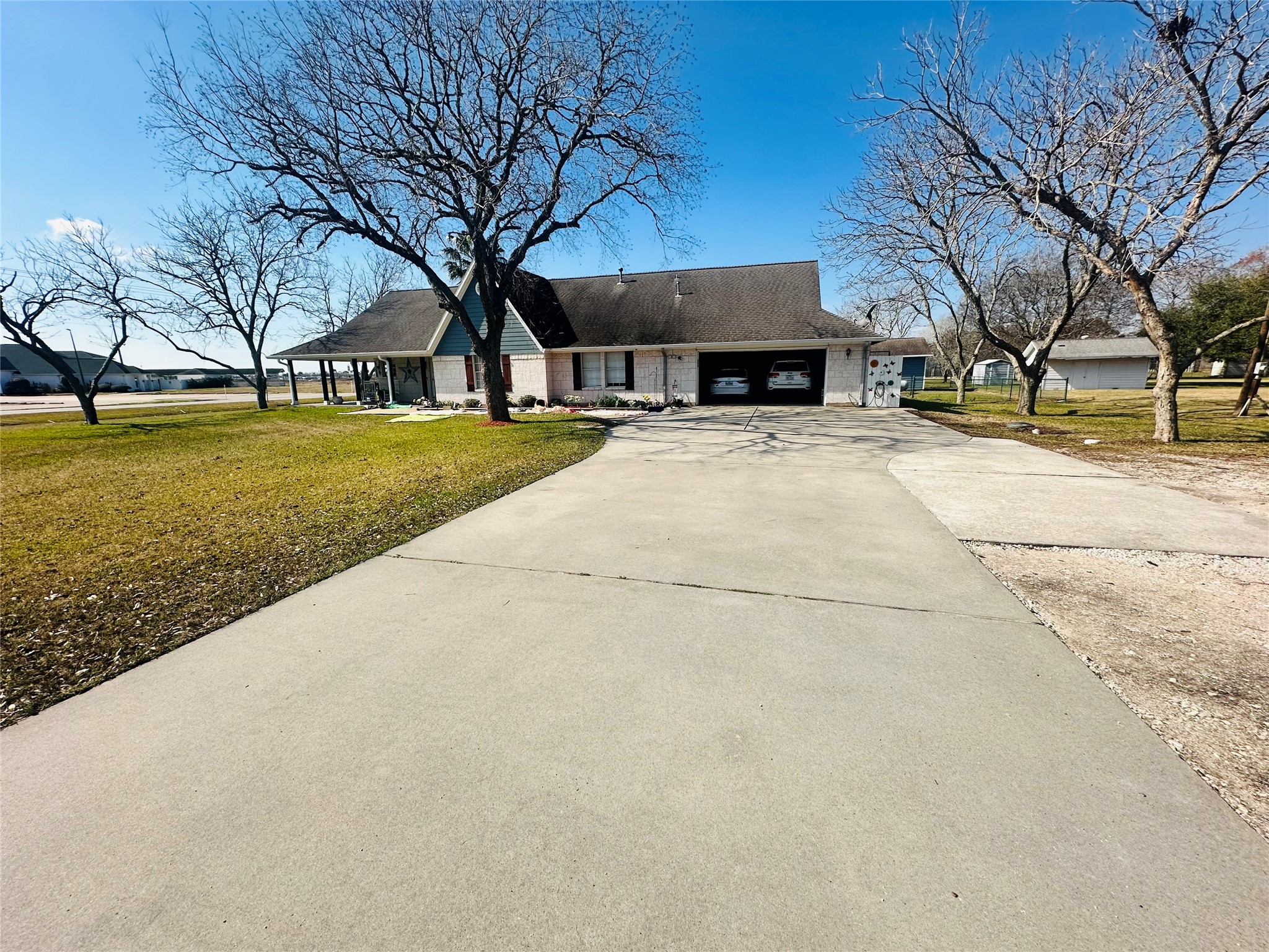1840 Caroline Street Dickinson, TX 77539 - Photo 3 of 45 A Spacious Driveway Greets you with a graveled space for guest parking