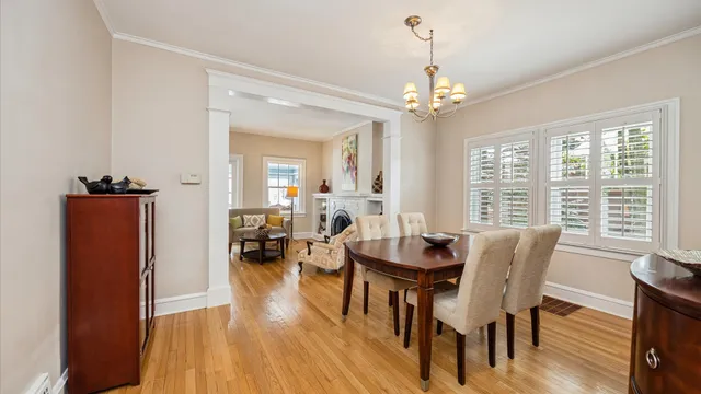 $699,900 | 66 Dover Avenue, La Grange, IL 60525