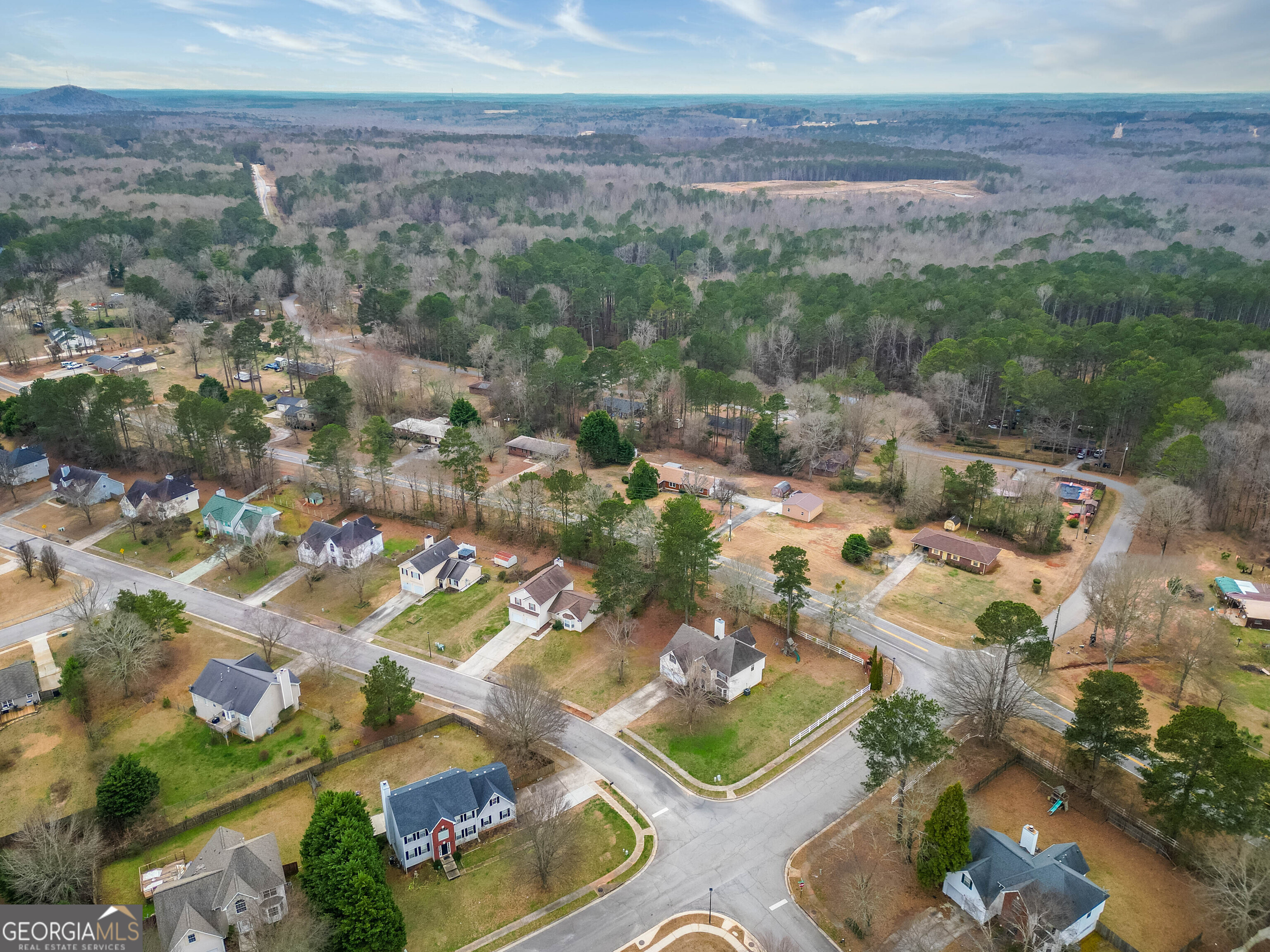 679 Michael Circle Monroe, GA 30655 - Photo 3 of 38