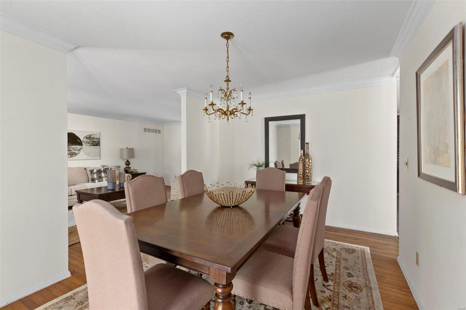 445 Maymont Drive Ballwin, MO 63011 - Photo 20 of 32