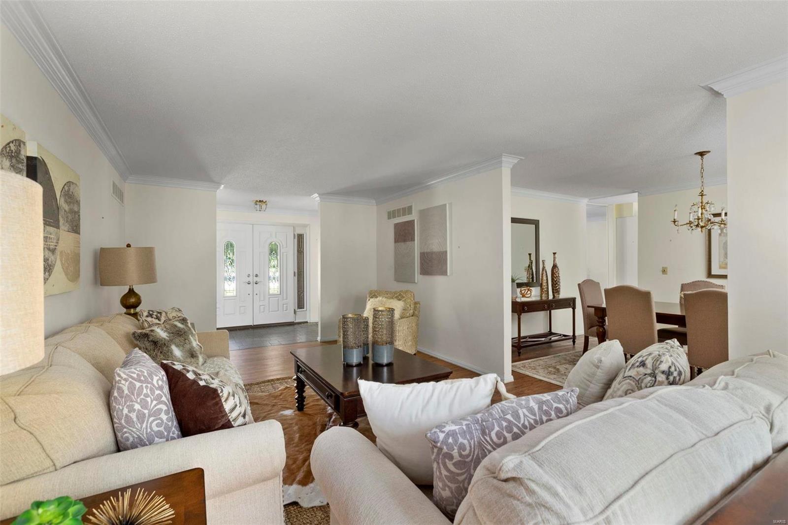 445 Maymont Drive Ballwin, MO 63011 - Photo 22 of 32