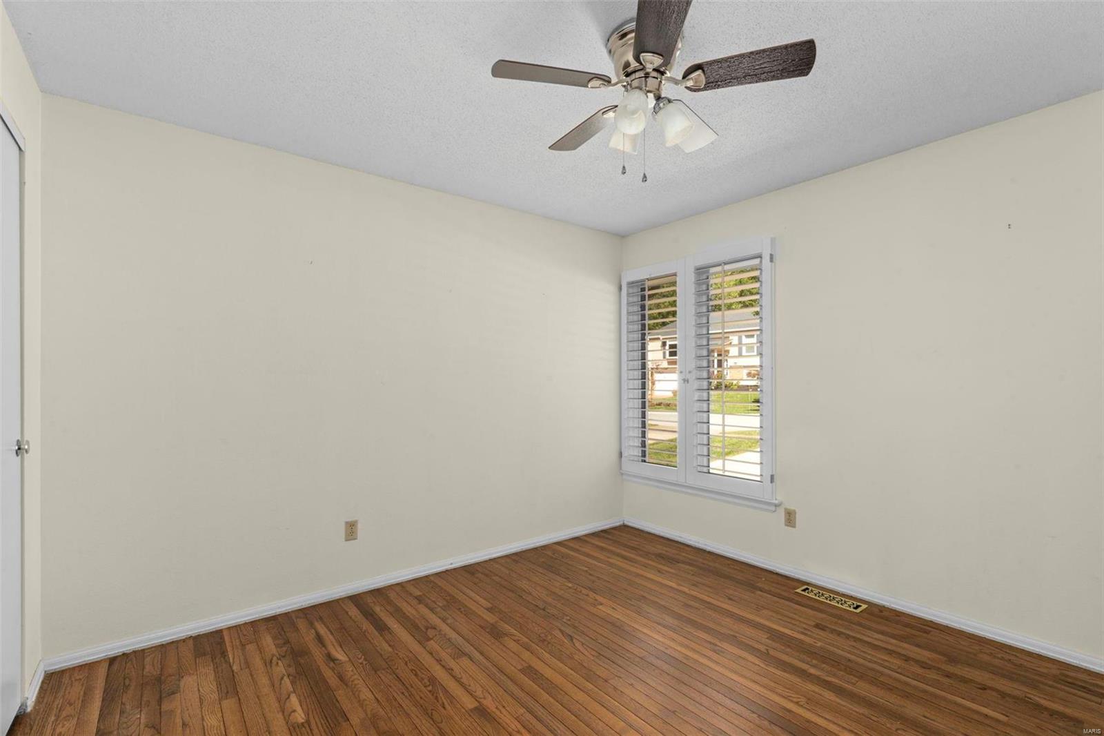 445 Maymont Drive Ballwin, MO 63011 - Photo 30 of 32