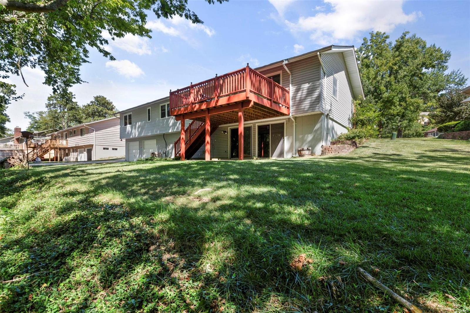 445 Maymont Drive Ballwin, MO 63011 - Photo 6 of 32