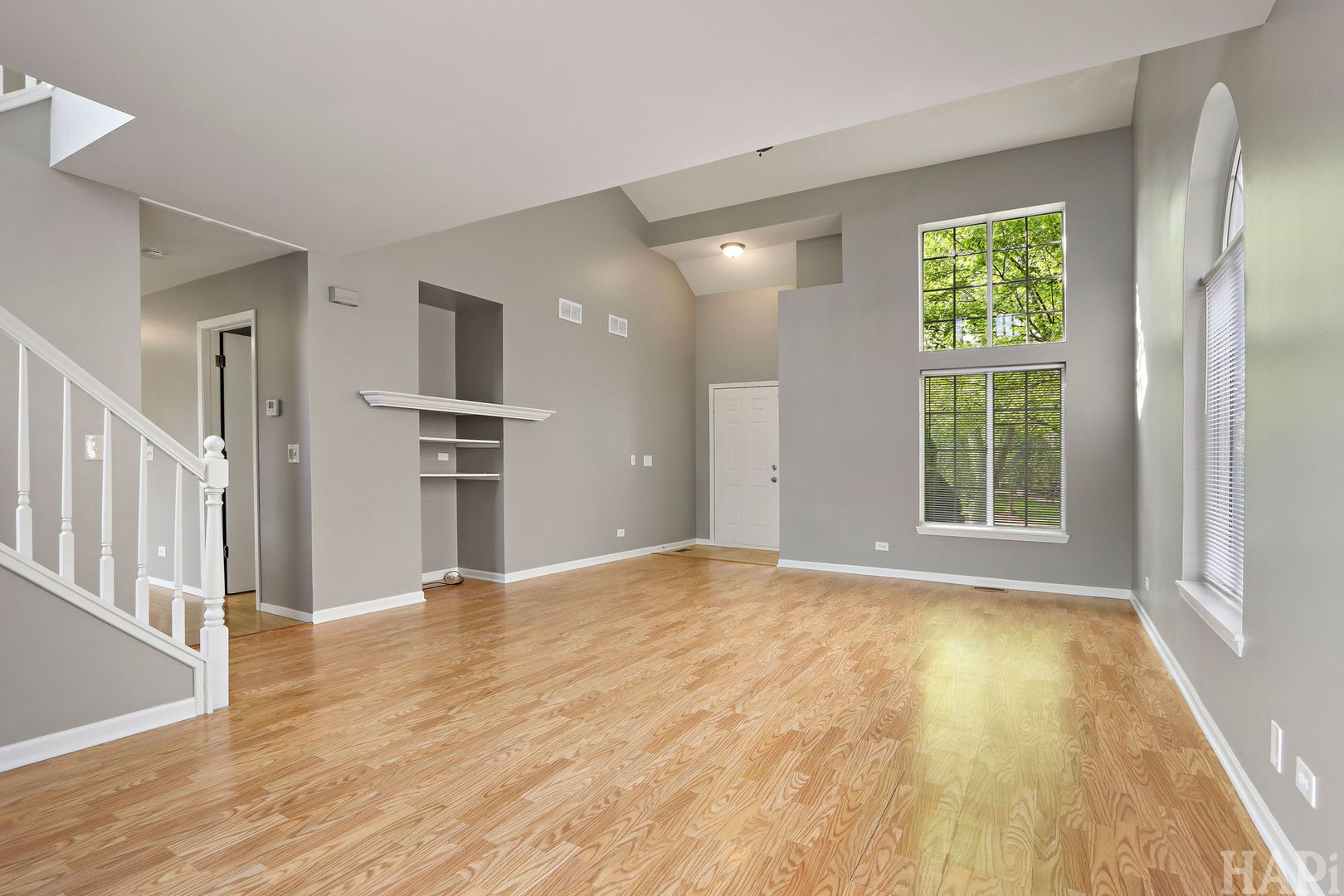 62 East Rustic Lane Round Lake Beach, IL 60073 - Photo 2 of 24