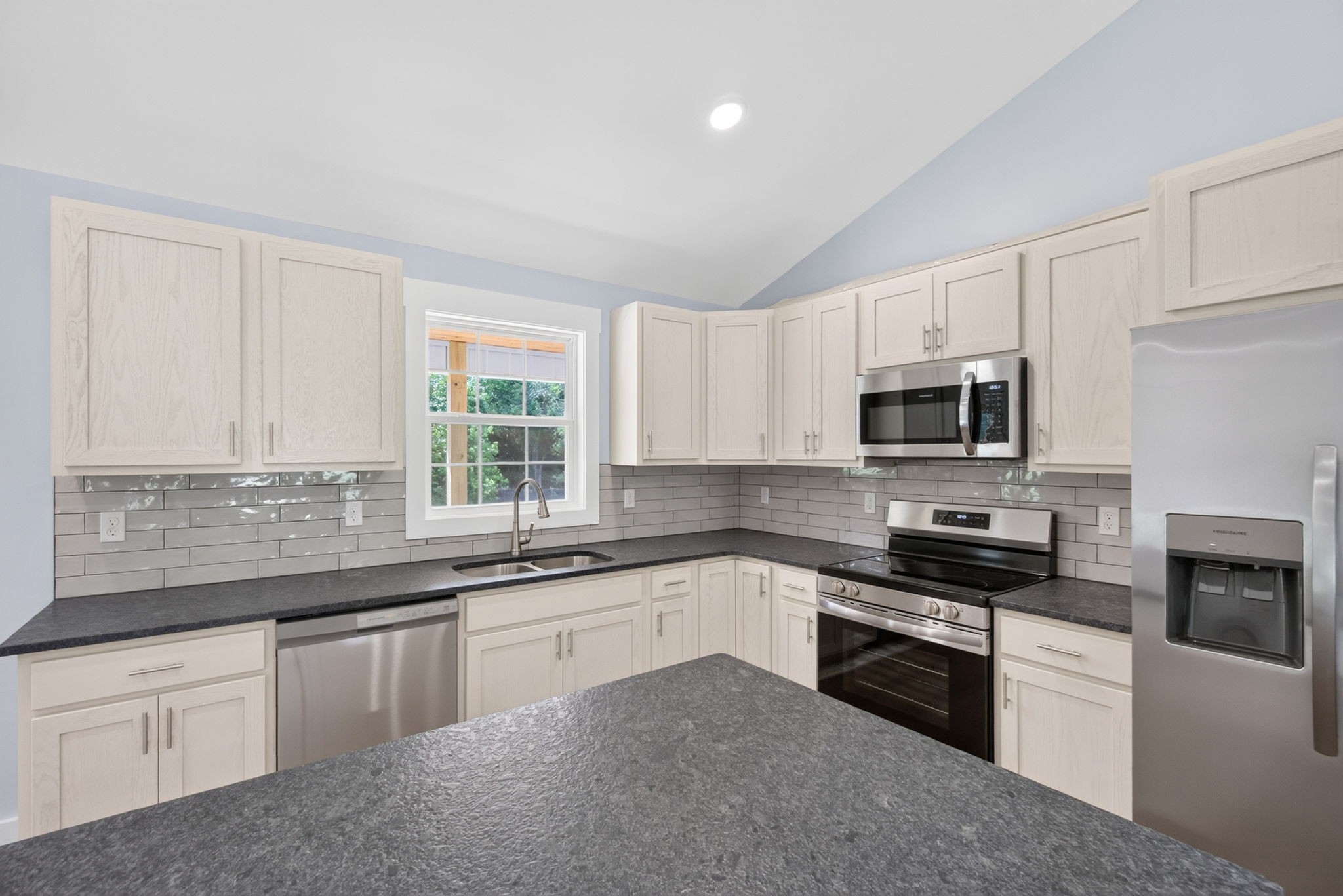 121 Oakley Estates Road Allons, TN 38541 - Photo 8 of 27