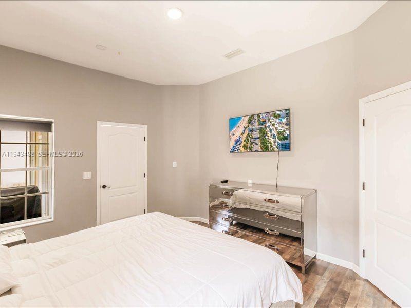 21475 Southwest 90th Place Cutler Bay, FL 33189 - Photo 14 of 25