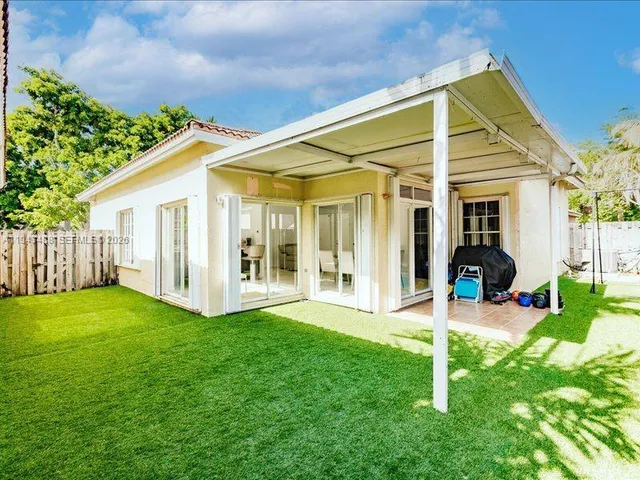 $525,000 | 21475 Southwest 90th Place, Cutler Bay, FL 33189