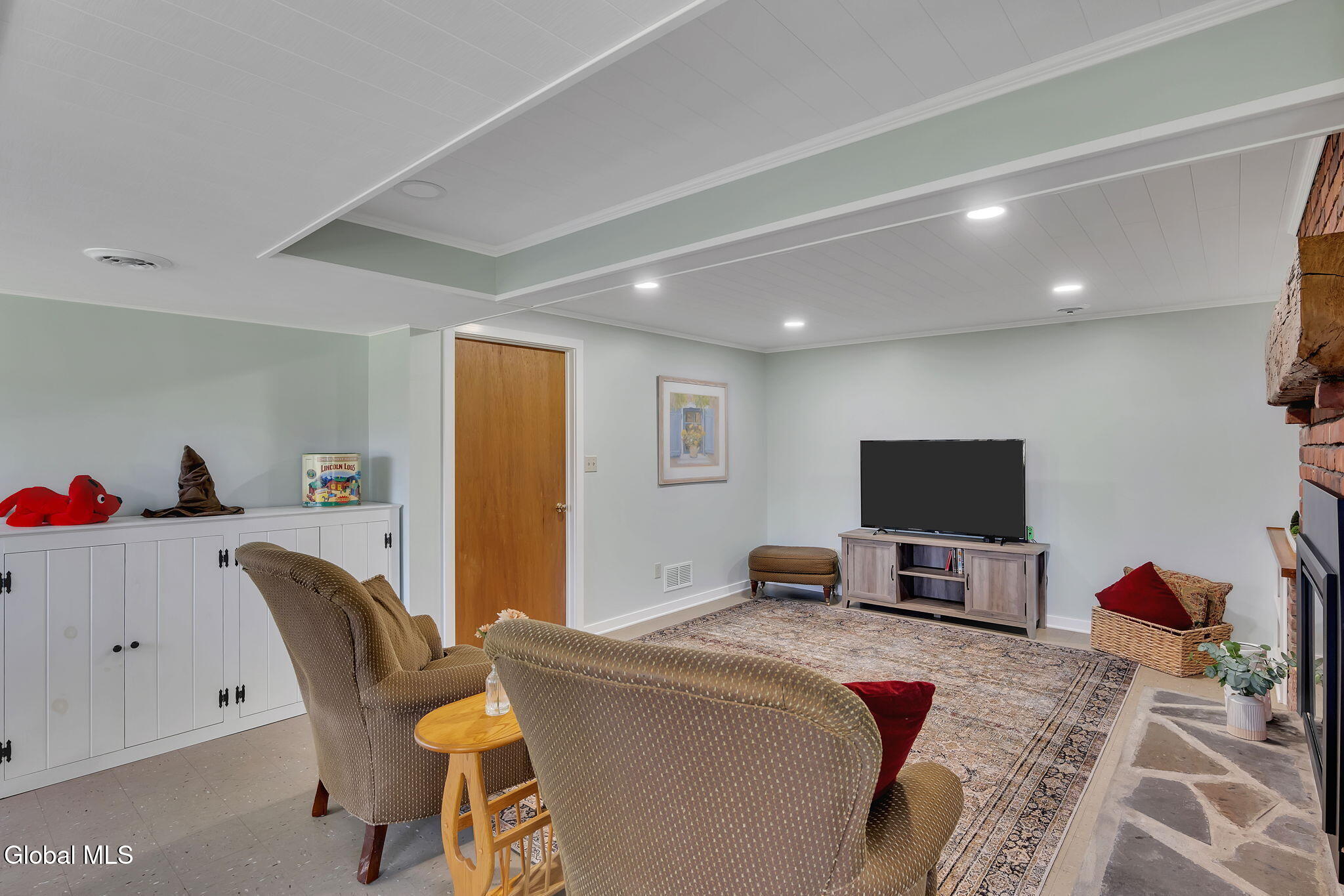 896 Randall Road Niskayuna, NY 12309 - Photo 39 of 50 44-web-or-mls-P1863296