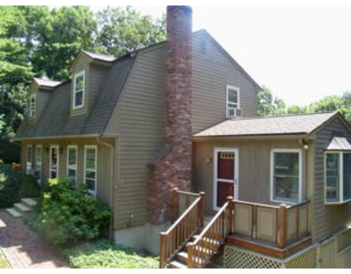 17 Longmeadow Road Norfolk, MA 02056 - Photo 2 of 12 Gallery Image 2