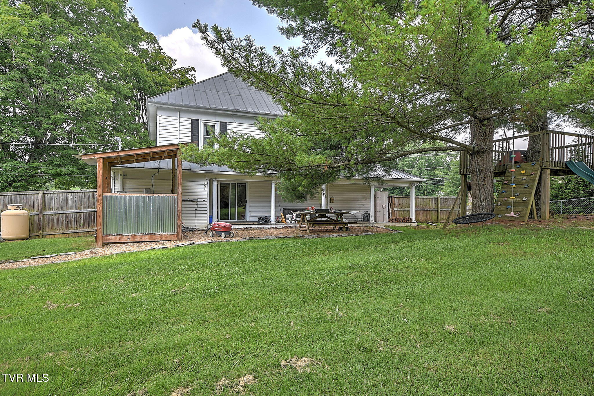 310 Hugh Cox Road Gray, TN 37615 - Photo 40 of 42 23385