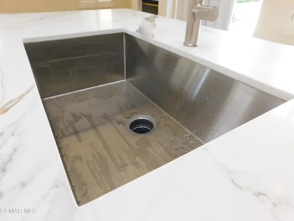 $4,500 | 4887 Santo Drive, Oak Park, CA 91377