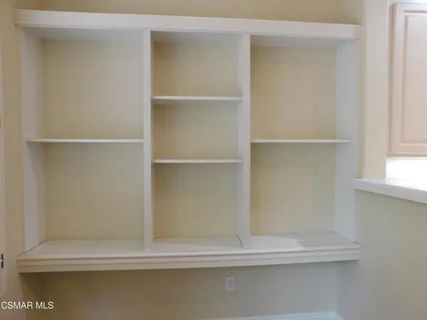 $4,500 | 4887 Santo Drive, Oak Park, CA 91377