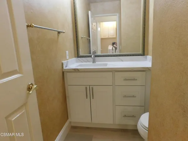 $4,500 | 4887 Santo Drive, Oak Park, CA 91377