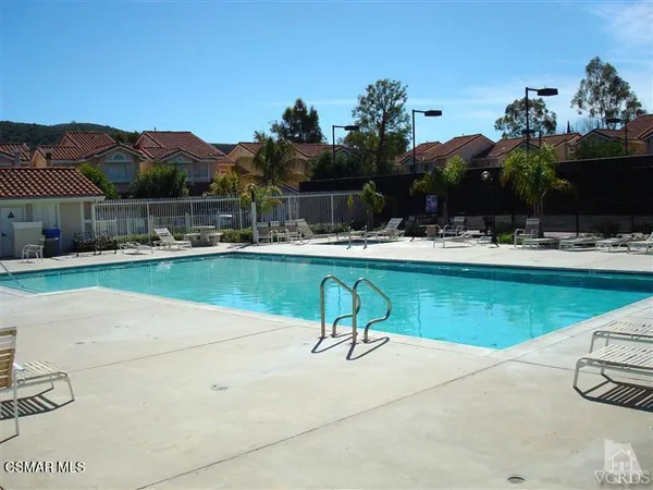 $4,500 | 4887 Santo Drive, Oak Park, CA 91377