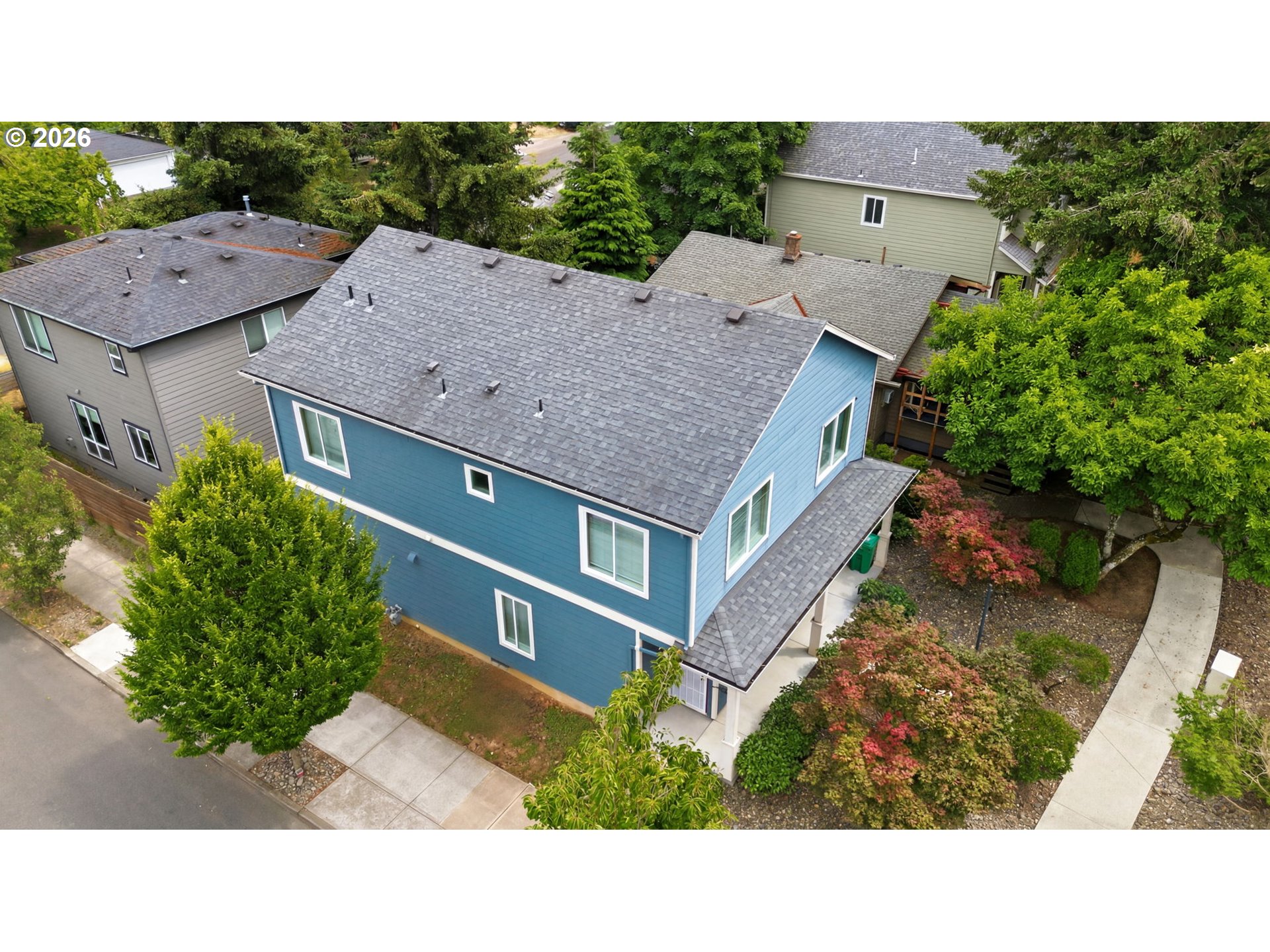 6136 Southeast Duke Street Portland, OR 97206 - Photo 2 of 42