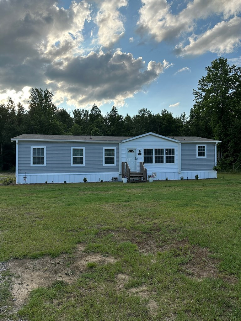 3915 Nazarene Church Road Sumter, SC 29154 - Photo 2 of 30 Gallery Image 2