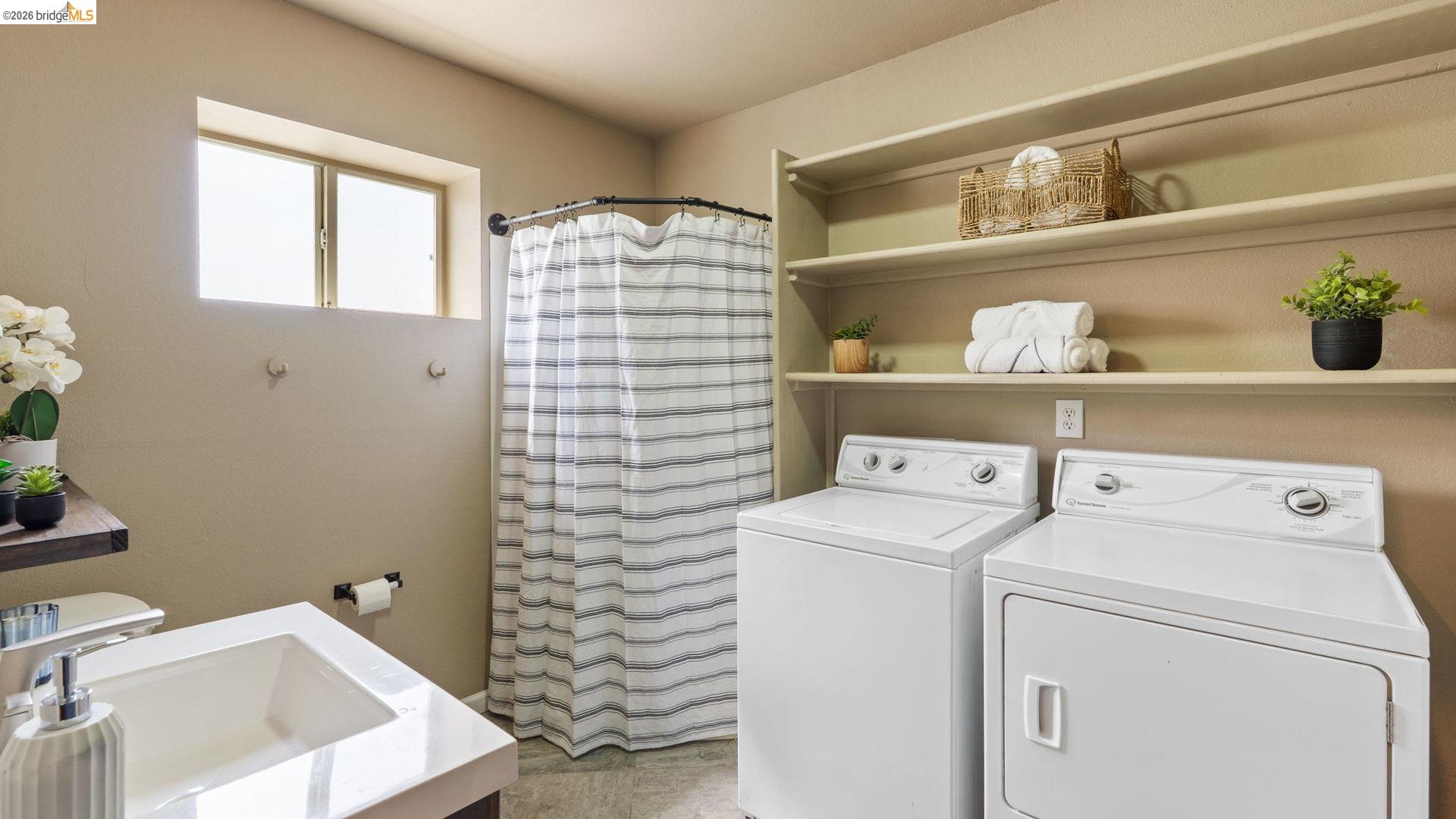 700 Brownstone Road Oakley, CA 94561 - Photo 50 of 58 a view of bathroom with washer and dryer