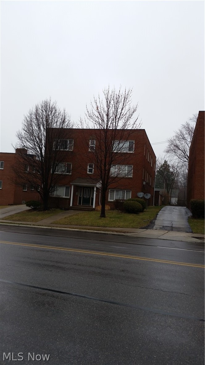2649 Noble Road Cleveland Heights, OH 44121 - Photo 23 of 26