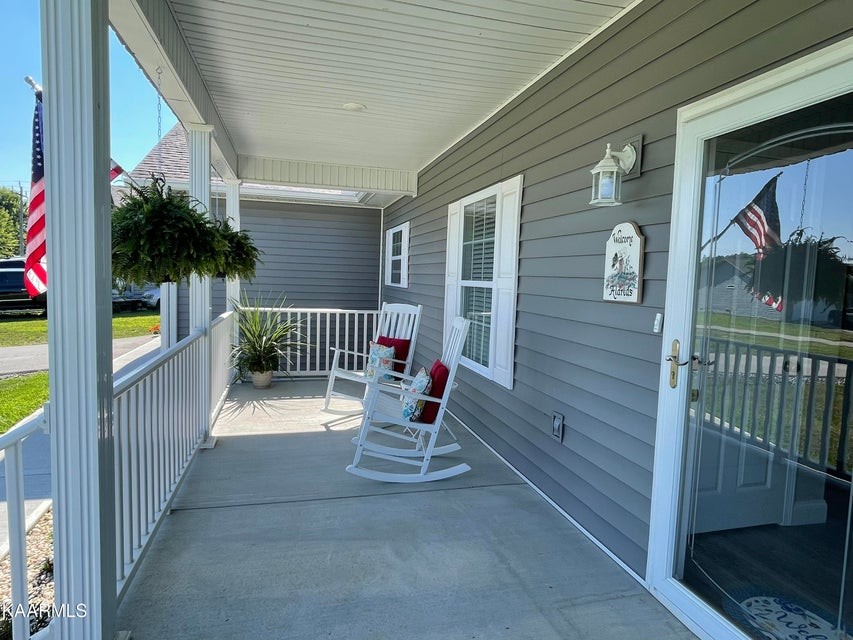 110 Maca Ridge Circle Clarkrange, TN 38553 - Photo 3 of 28 Gallery Image 3