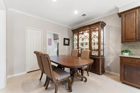 $553,000 | 77 West Night Heron Place, The Woodlands, TX 77382