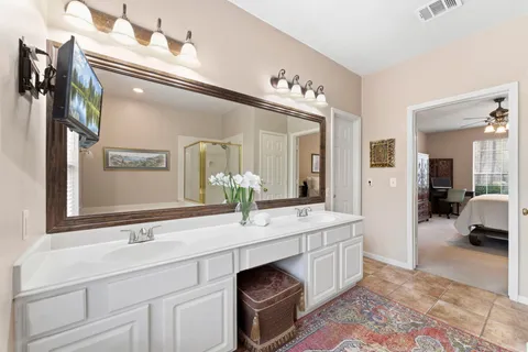 $553,000 | 77 West Night Heron Place, The Woodlands, TX 77382