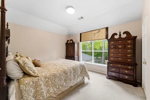 $553,000 | 77 West Night Heron Place, The Woodlands, TX 77382