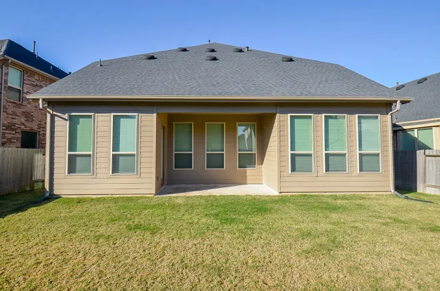 $419,000 | 338 Summer Landing Court, Rosenberg, TX 77469