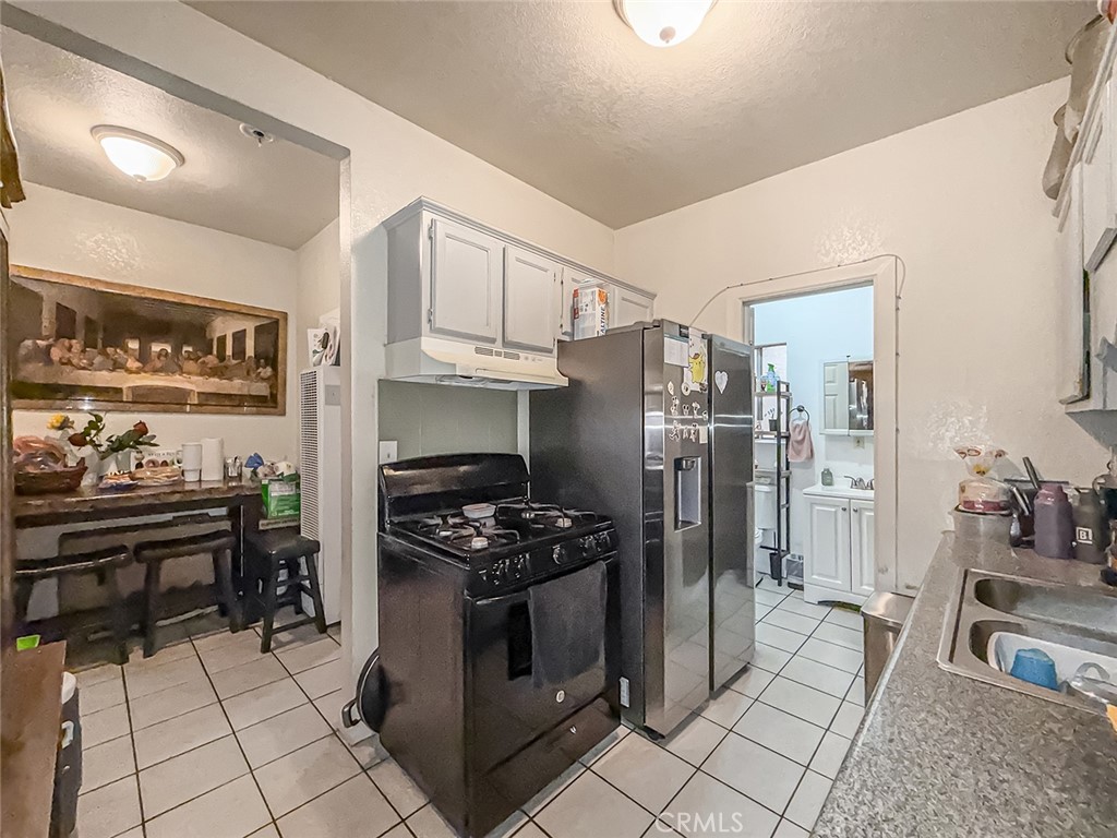 1403 Lemon Avenue Long Beach, CA 90813 - Photo 23 of 64