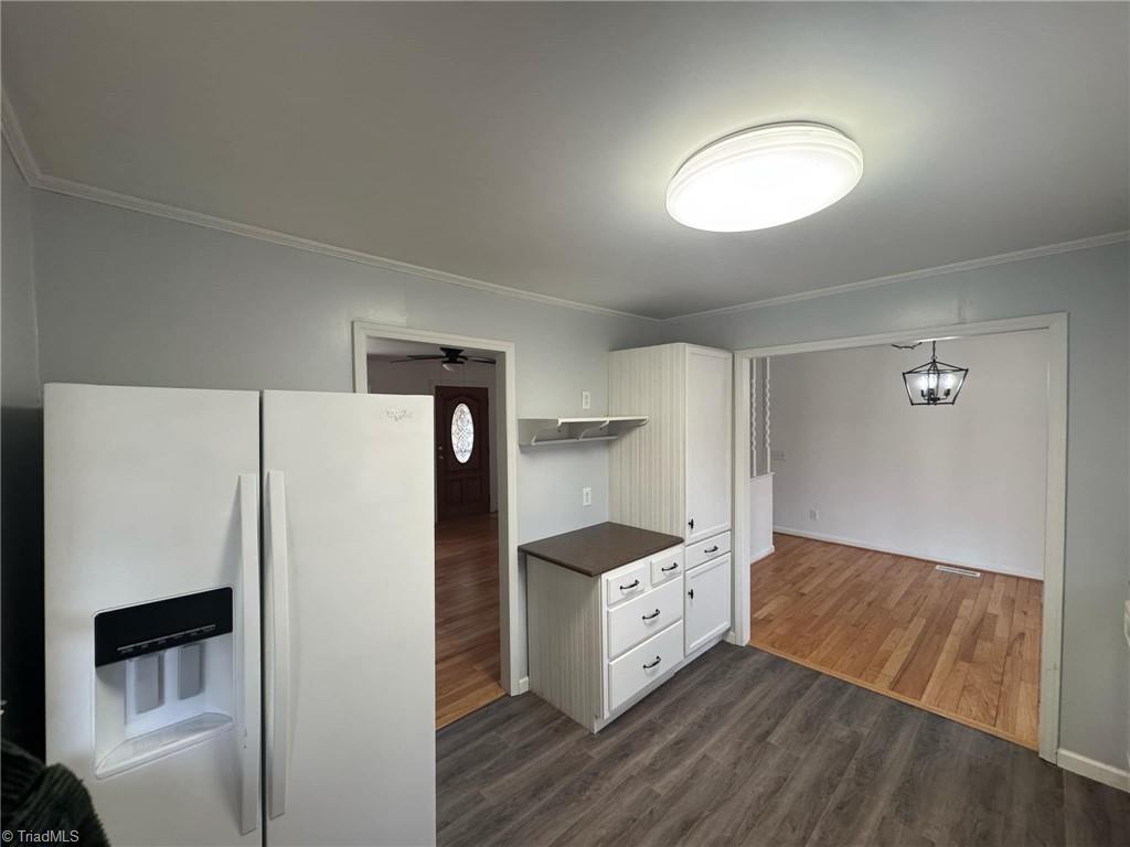 127 Link Road Elkin, NC 28621 - Photo 10 of 39 Gallery Image 10