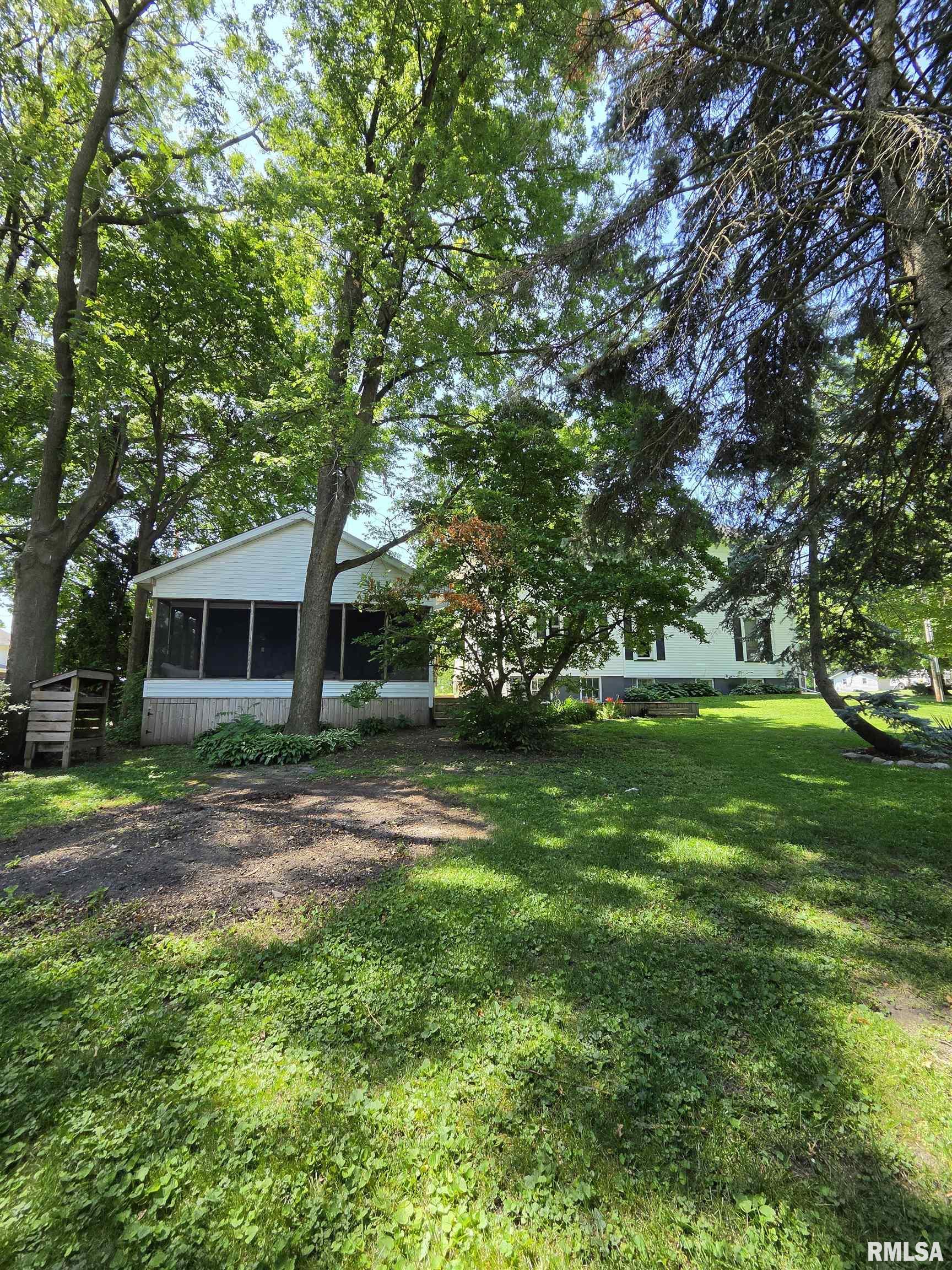 26 Northwest 3rd Street Galva, IL 61434 - Photo 9 of 41