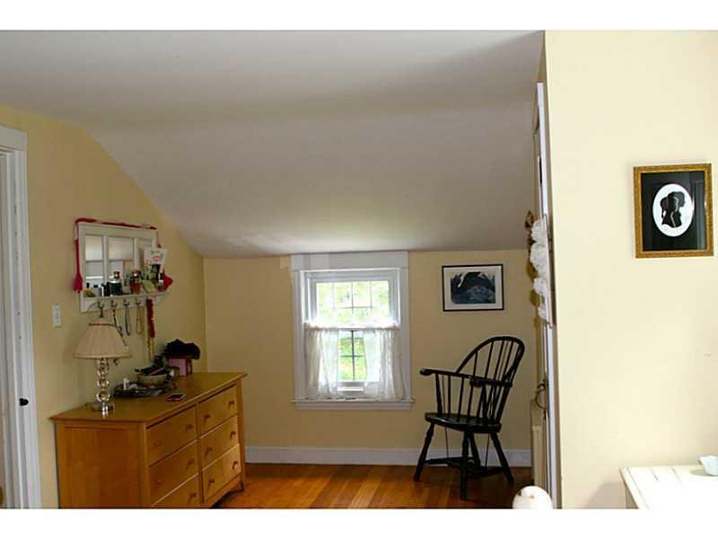 20 Woodcrest Road Cape Elizabeth, ME 04107 - Photo 13 of 20 Master Bedroom.