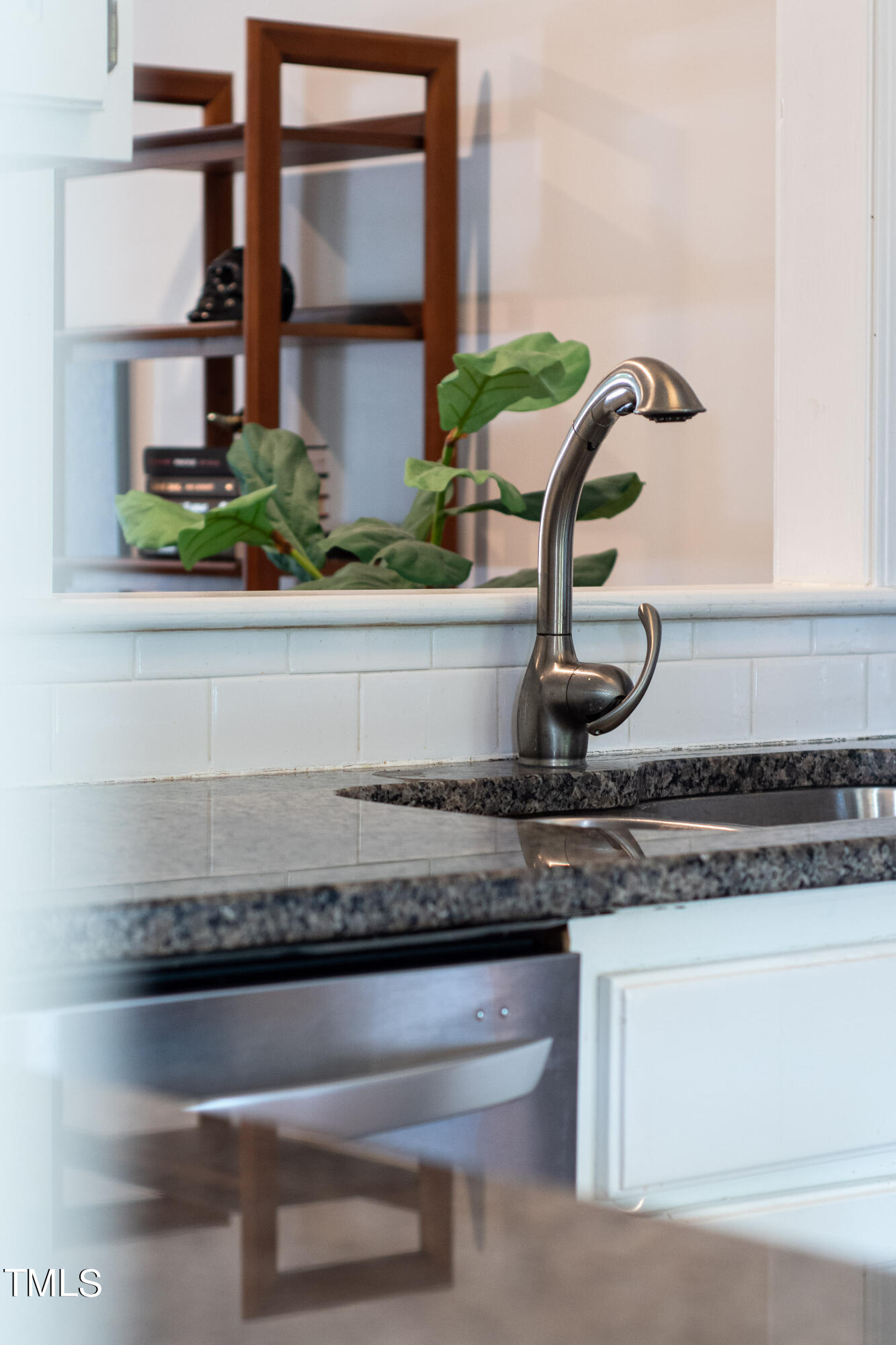 710 Harvey Street Raleigh, NC 27608 - Photo 12 of 49 Details03