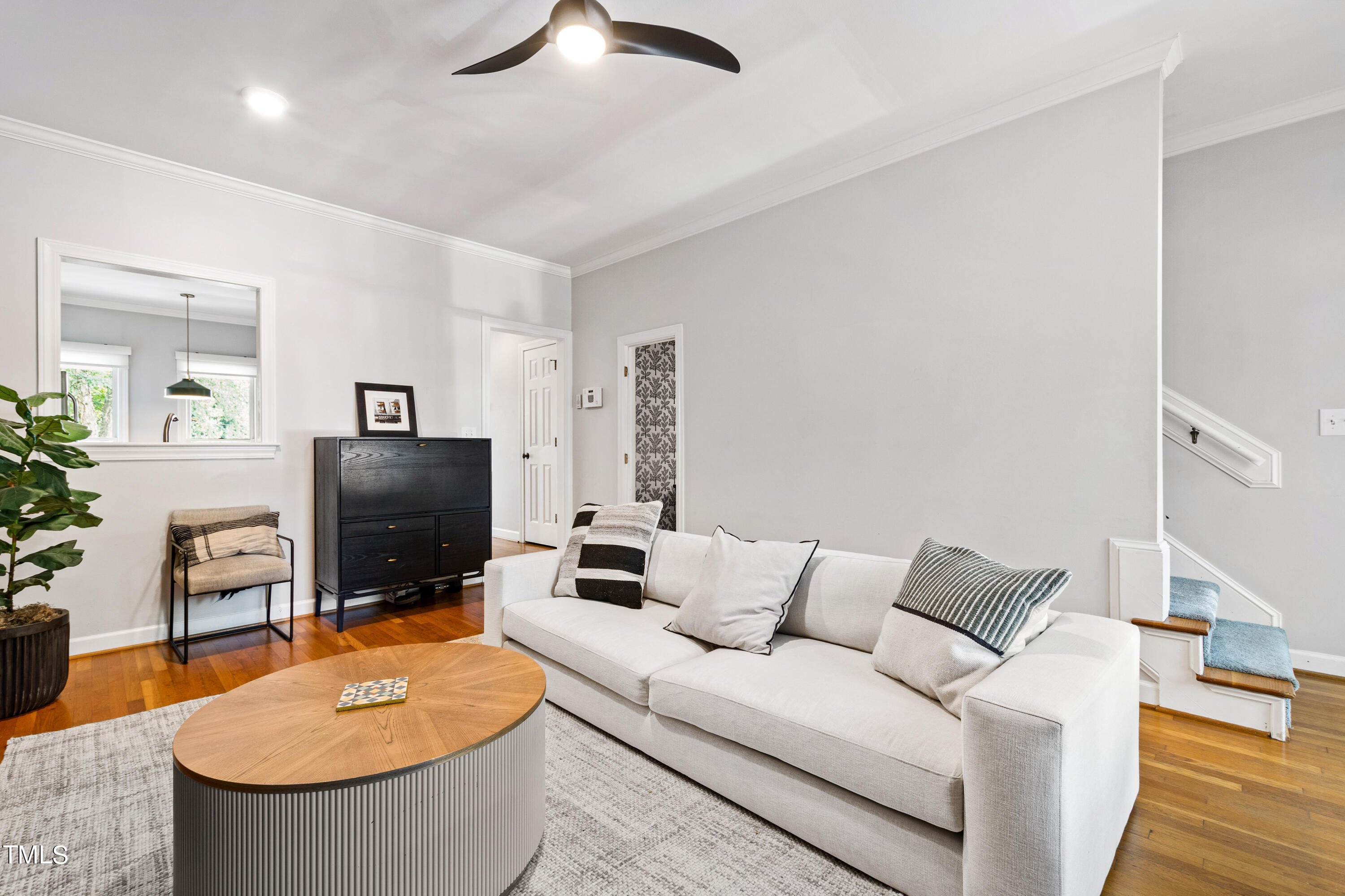 710 Harvey Street Raleigh, NC 27608 - Photo 20 of 49 LivingB