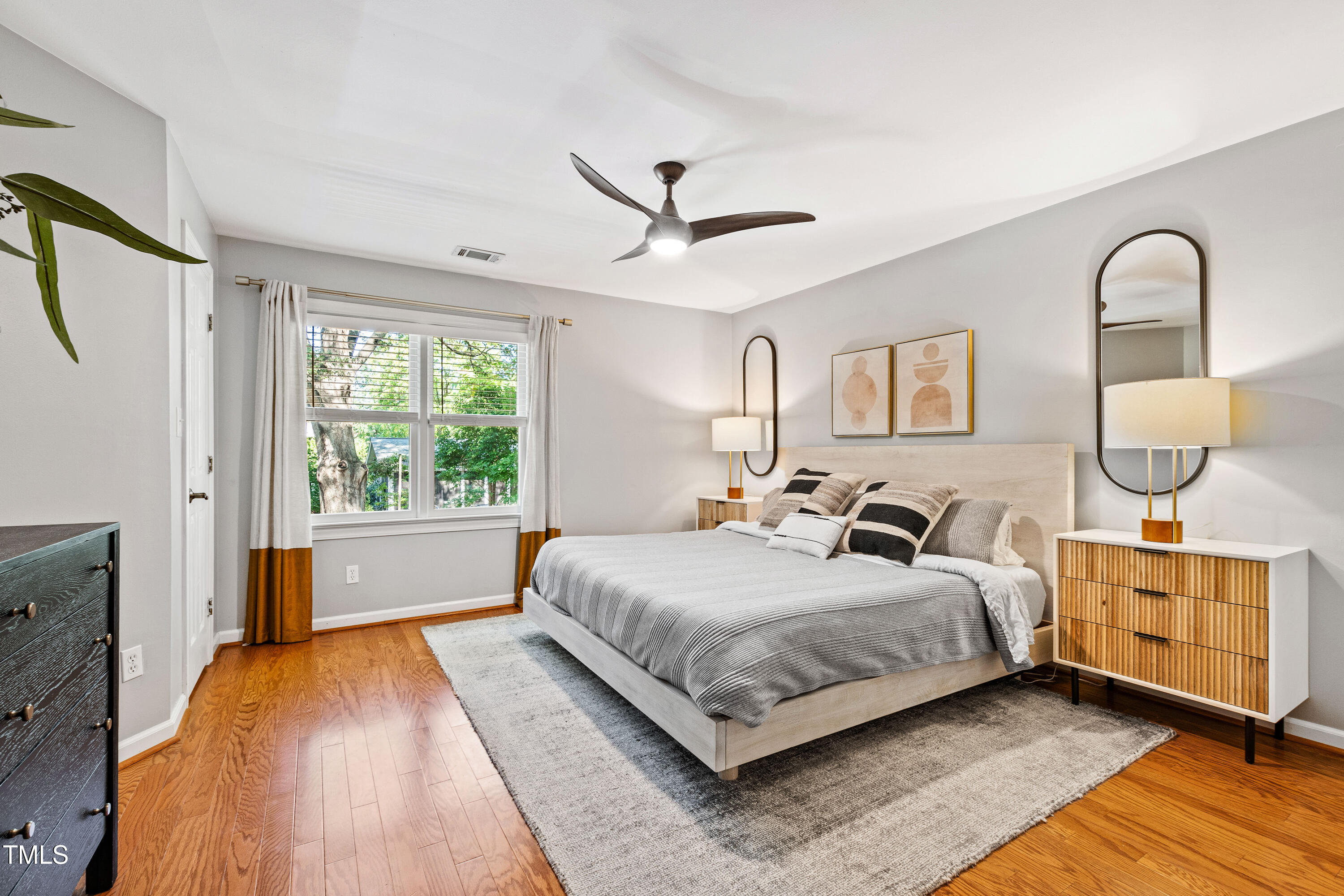 710 Harvey Street Raleigh, NC 27608 - Photo 21 of 49 Bedroom01A