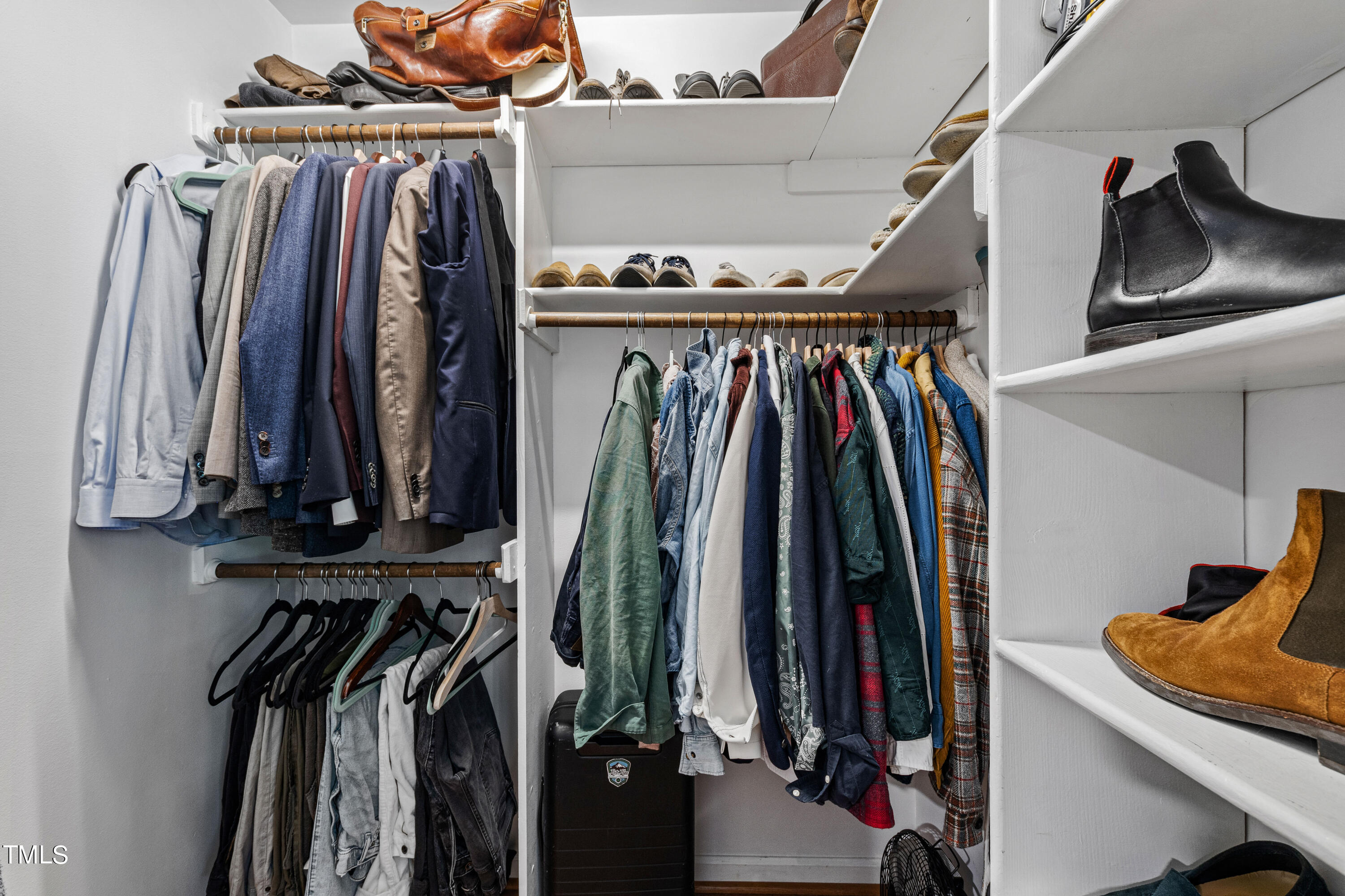710 Harvey Street Raleigh, NC 27608 - Photo 29 of 49 Bedroom01Closet