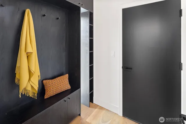 $2,950,000 | 3856 Cascadia Avenue South, Seattle, WA 98118