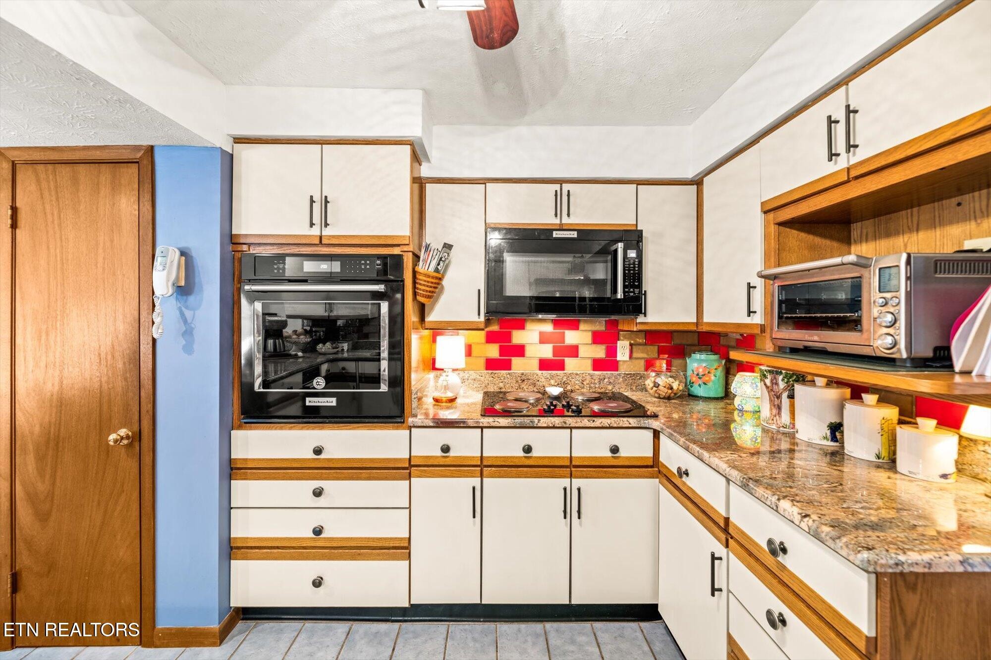 3002 West Gallaher Ferry Road Knoxville, TN 37932 - Photo 13 of 54