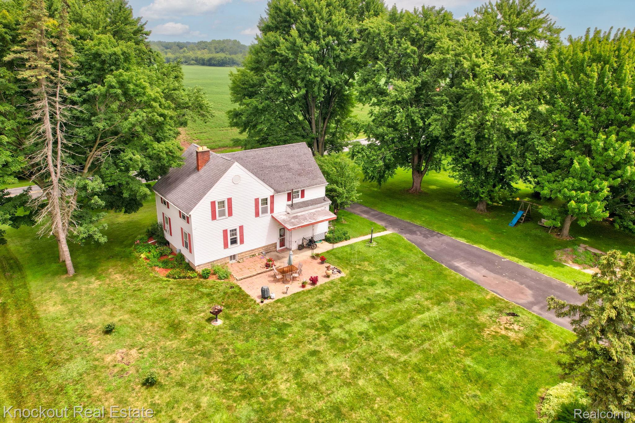 6814 Curtis Road Bridgeport, MI 48722 - Photo 51 of 62 53-web-or-mls-6814 Curtis Rd Bridgeport-53.jpg