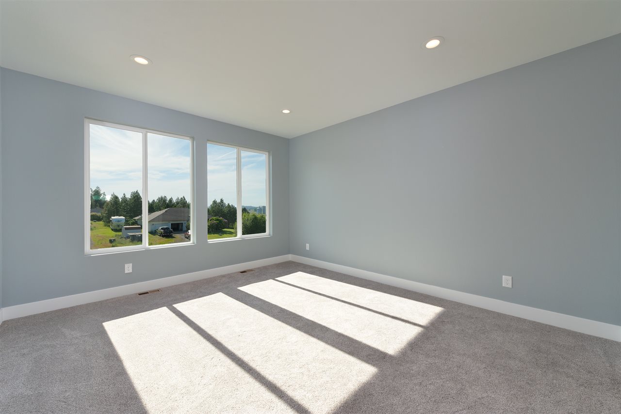 9713 South Garfield Road Four Lakes, WA 99004 - Photo 14 of 20