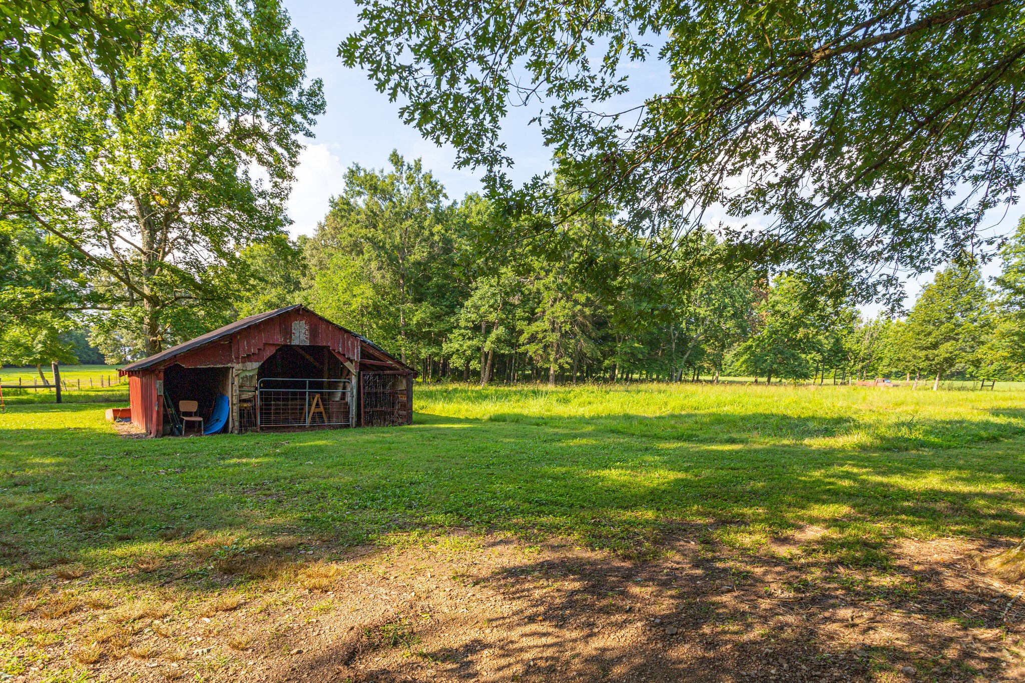 645 C Anderson Road Manchester, TN 37355 - Photo 34 of 47 a view of a house with a yard