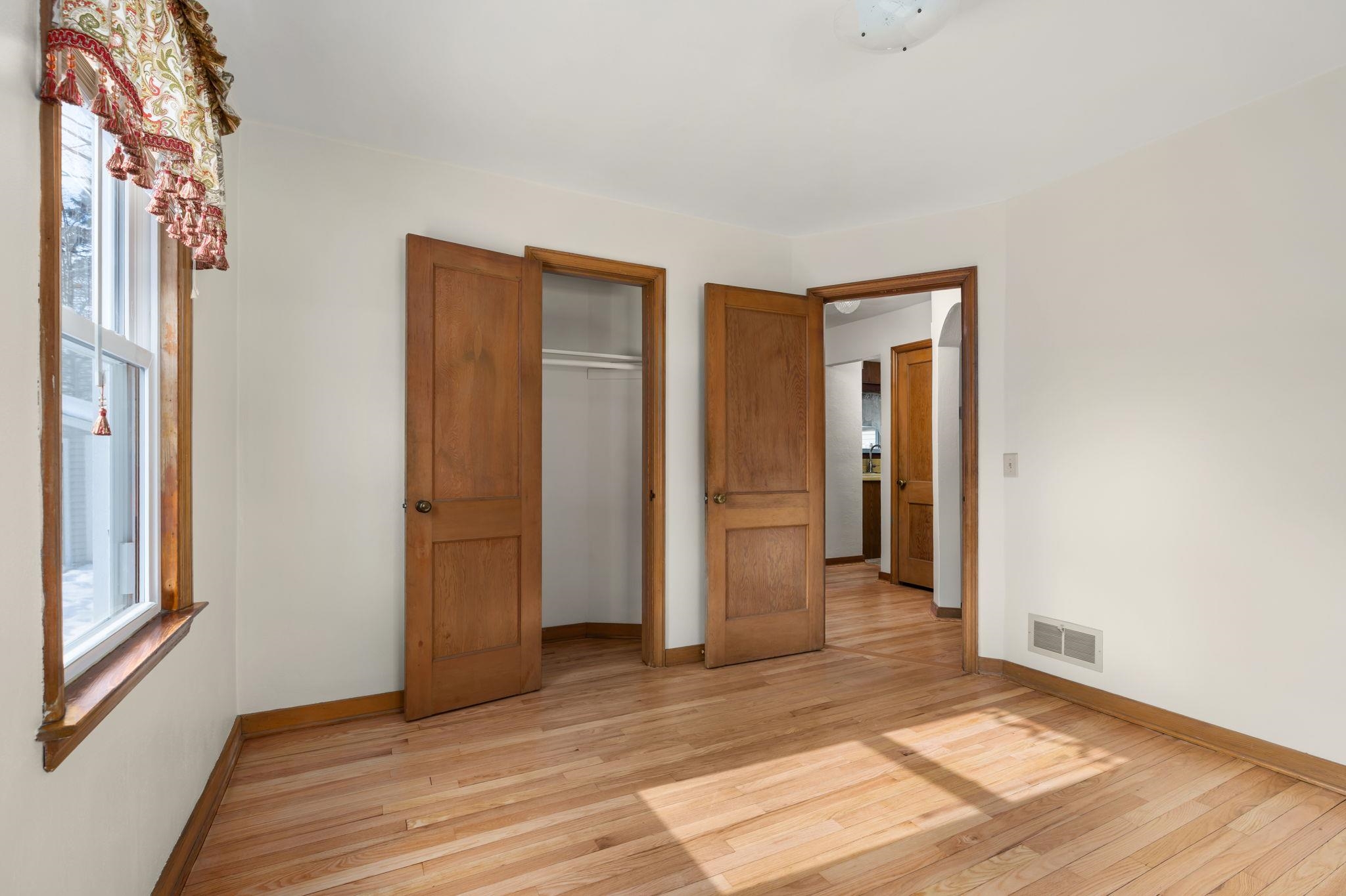 4803 Shore Acres Road Monona, WI 53716 - Photo 19 of 35