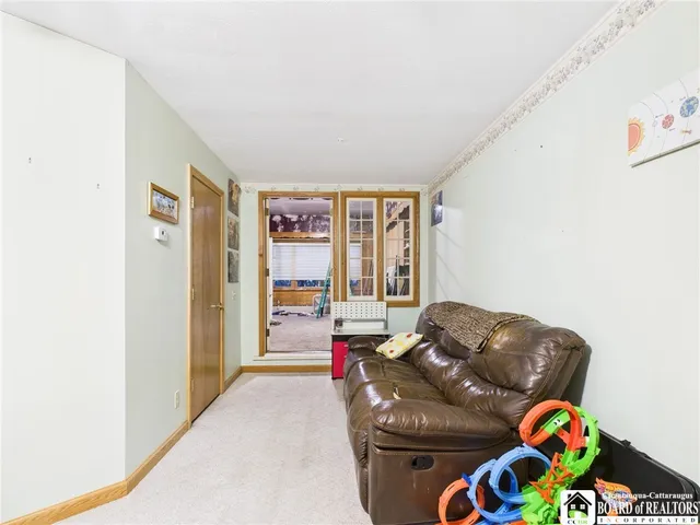 $225,000 | 715 East Main Street, Bradford, PA 16701