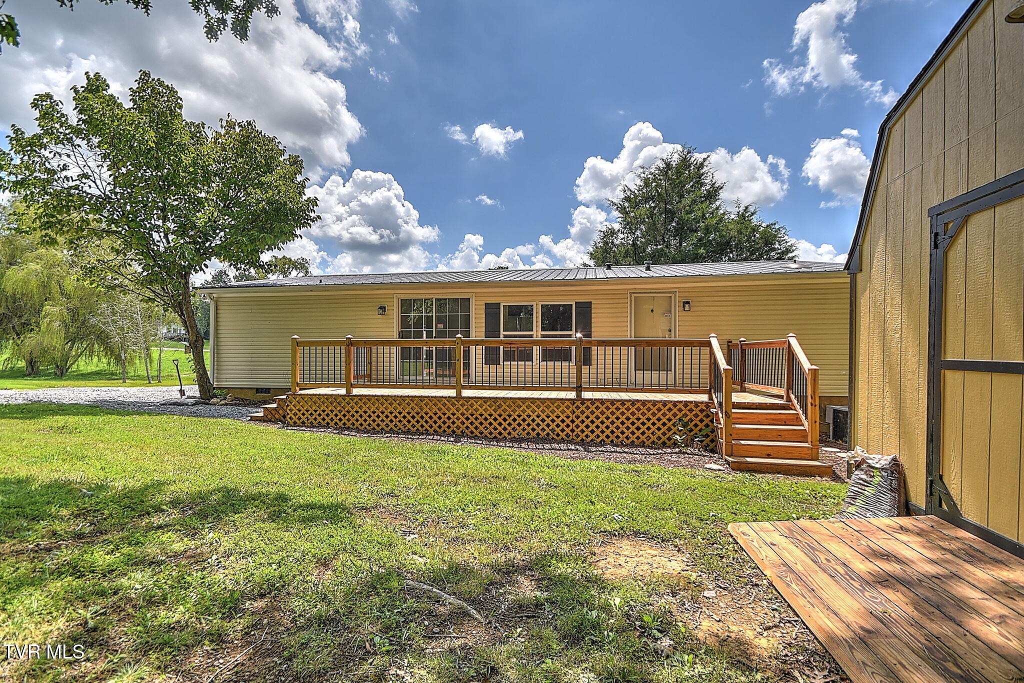 650 Ottway Road Greeneville, TN 37745 - Photo 34 of 44 38-web-or-mls-650 Ottway Rd BW-39