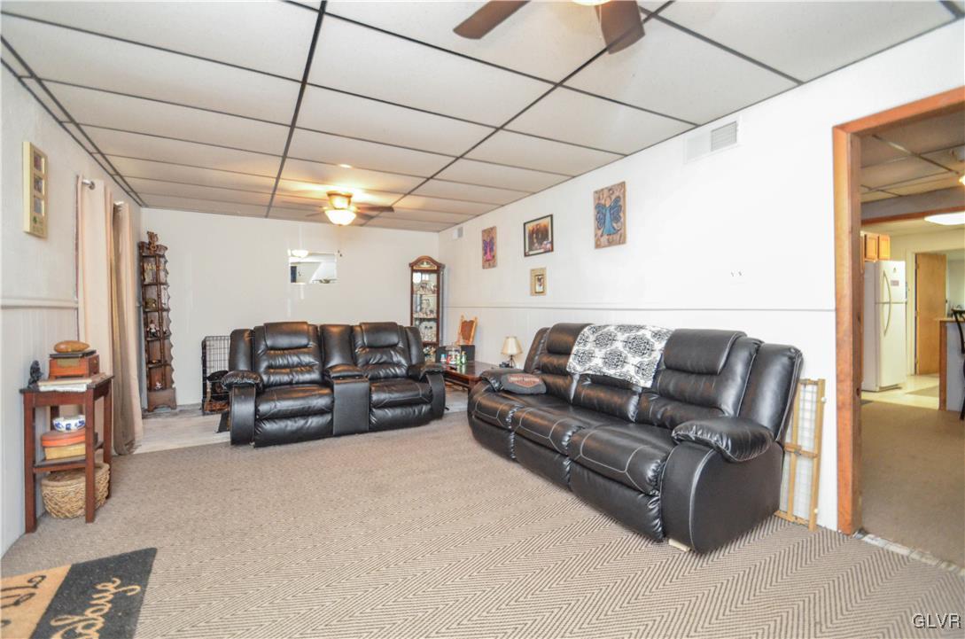 672 Mauch Chunk Road Palmerton, PA 18071 - Photo 3 of 21 Gallery Image 3