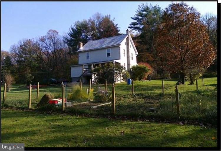 14022 Edgemont Road Smithsburg, MD 21783 - Photo 4 of 6 View from past garden