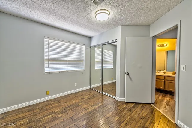 $2,000 | 640 Whispering Palms Drive, Las Vegas, NV 89123