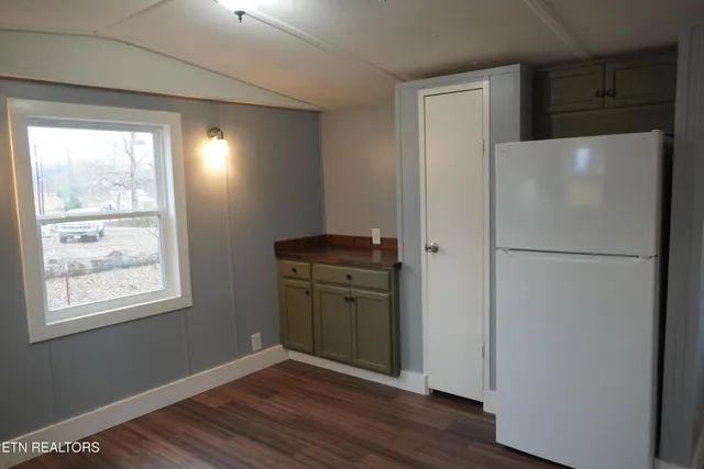 $169,900 | 1414 Fina Lane, Dandridge, TN 37725