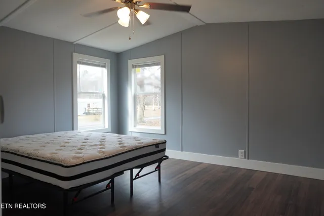 $169,900 | 1414 Fina Lane, Dandridge, TN 37725