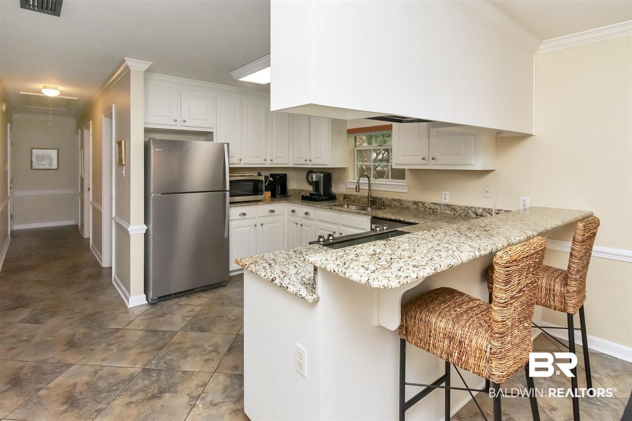 907 Wesley Avenue Mobile, AL 36609 - Photo 13 of 36