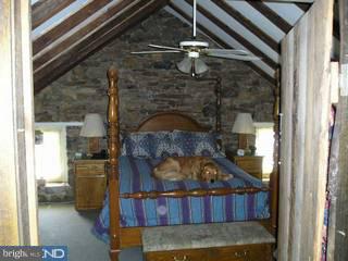 2445 East Swamp Road Quakertown, PA 18951 - Photo 2 of 6 Gallery Image 2